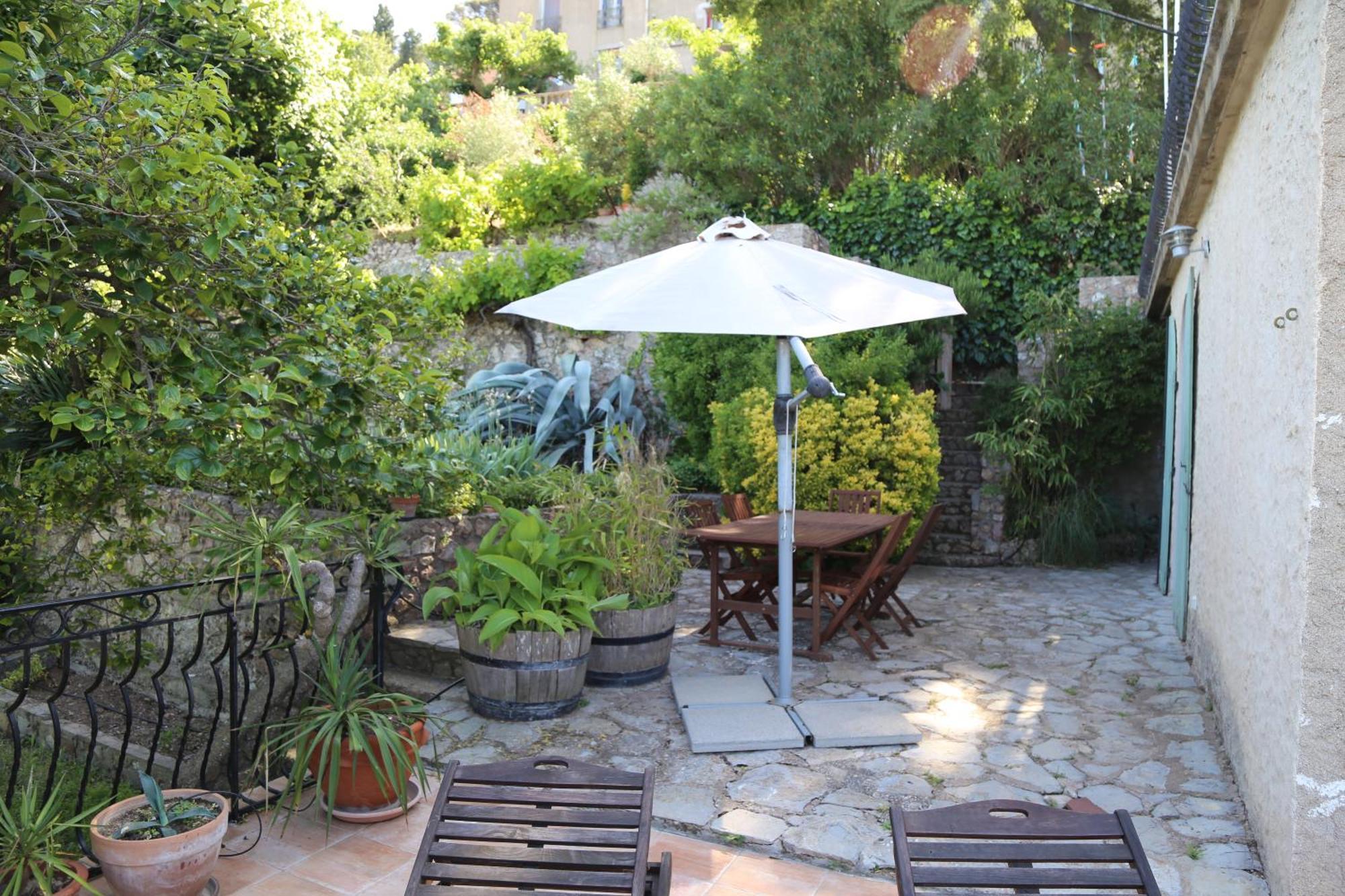 With Sea/city Views, Near Downtown Appartement